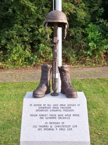 Iraq War Memorial hat boots