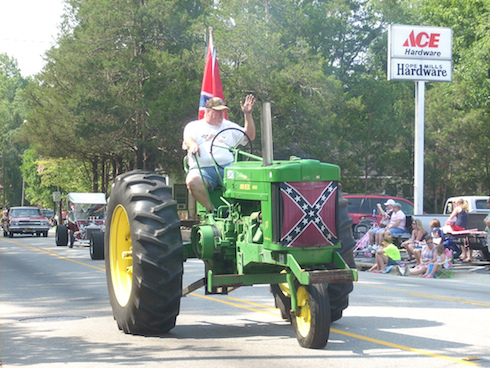 rebel-tractor